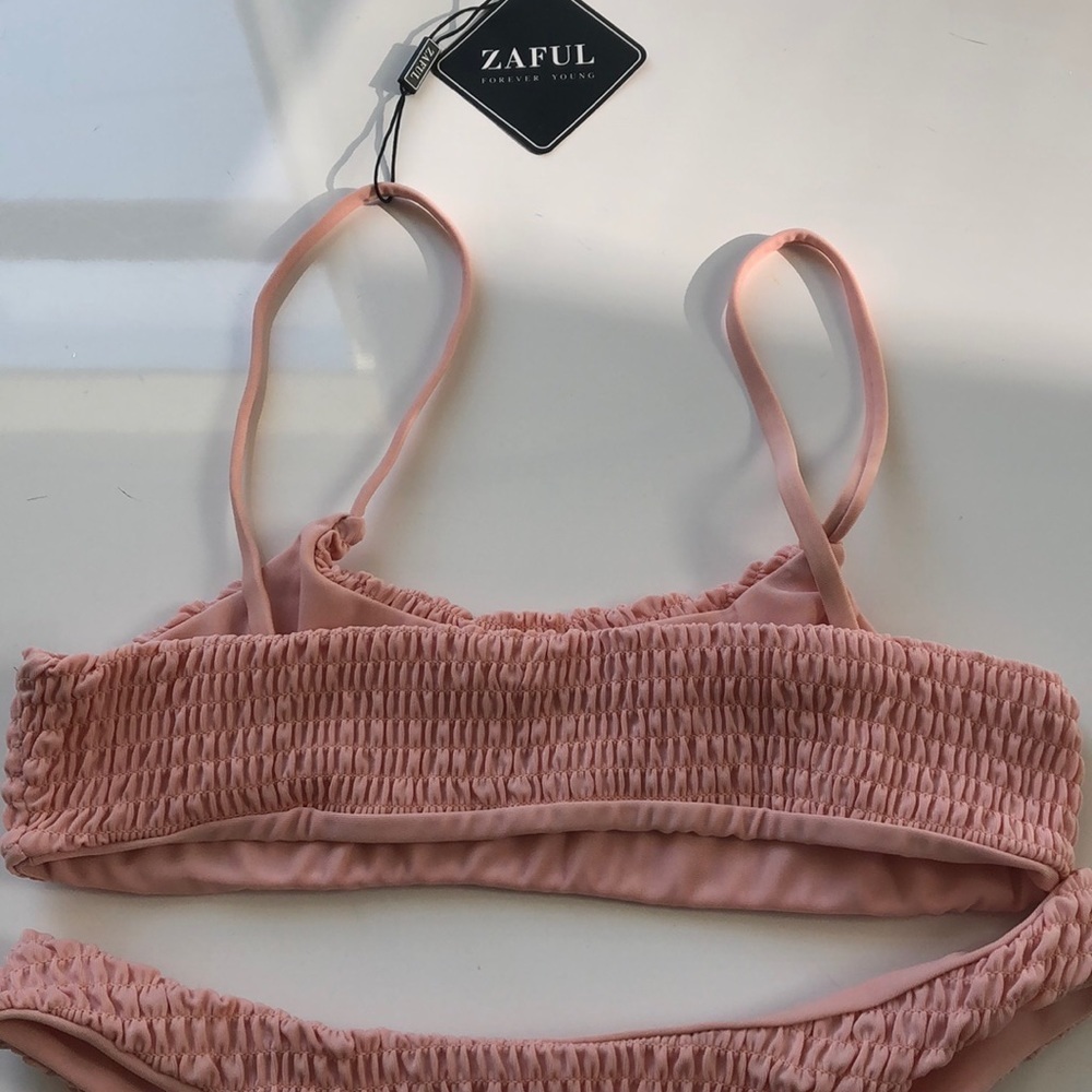 LIGHT PINK SIZE SMALL BIKINI NWT - Picture 4 of 5